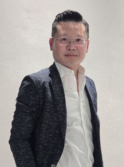 圖2　光循科技營運長方彥翔表示，CW雷射搭配矽光子PIC，是國際大廠正在全力投入的方向。